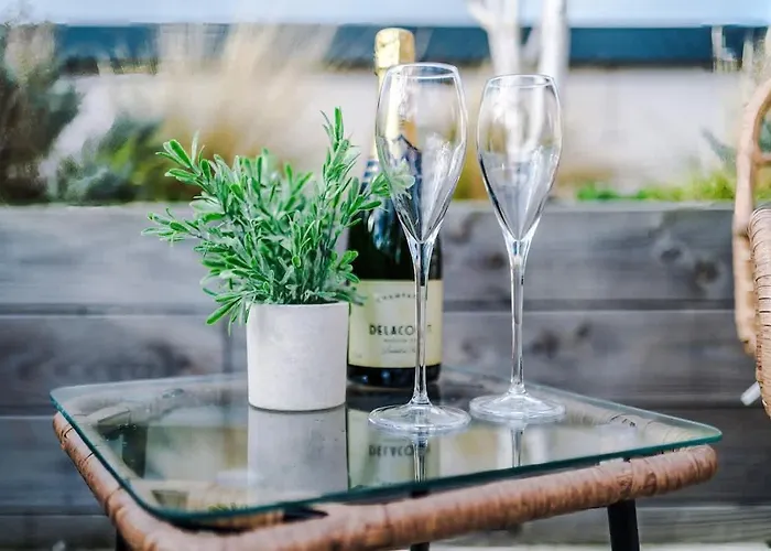 Centre - Roof Terrace & Free Parking * 리즈