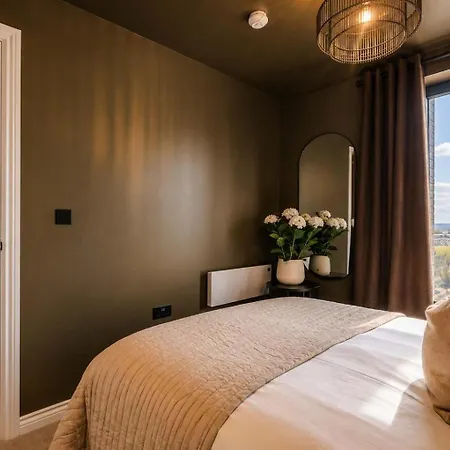 Daire Centre - Roof Terrace & Free Parking
