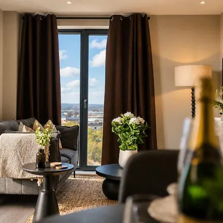 Centre - Roof Terrace & Free Parking Leeds (West Yorkshire)
