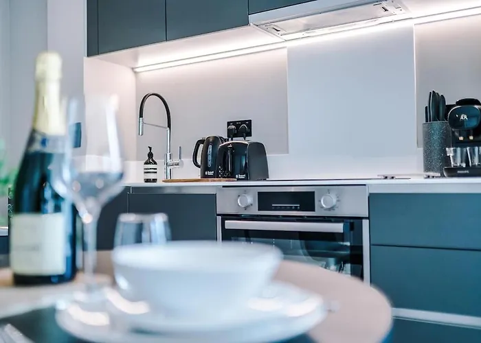 Centre - Roof Terrace & Free Parking Apartman *