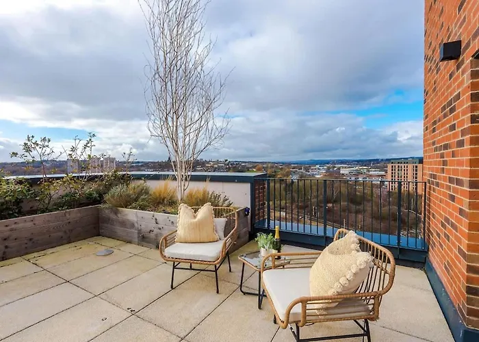 Centre - Roof Terrace & Free Parking Apartman Leeds
