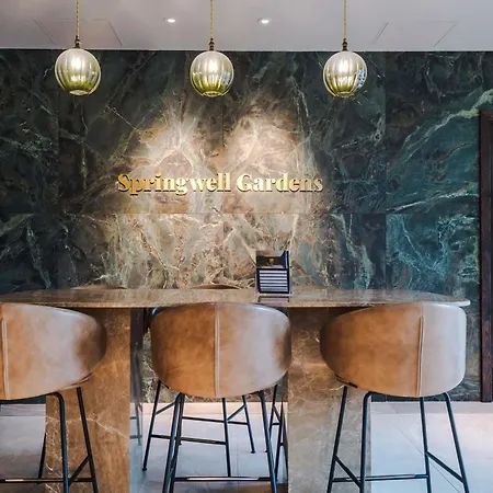 Apartamento Centre - Roof Terrace & Free Parking